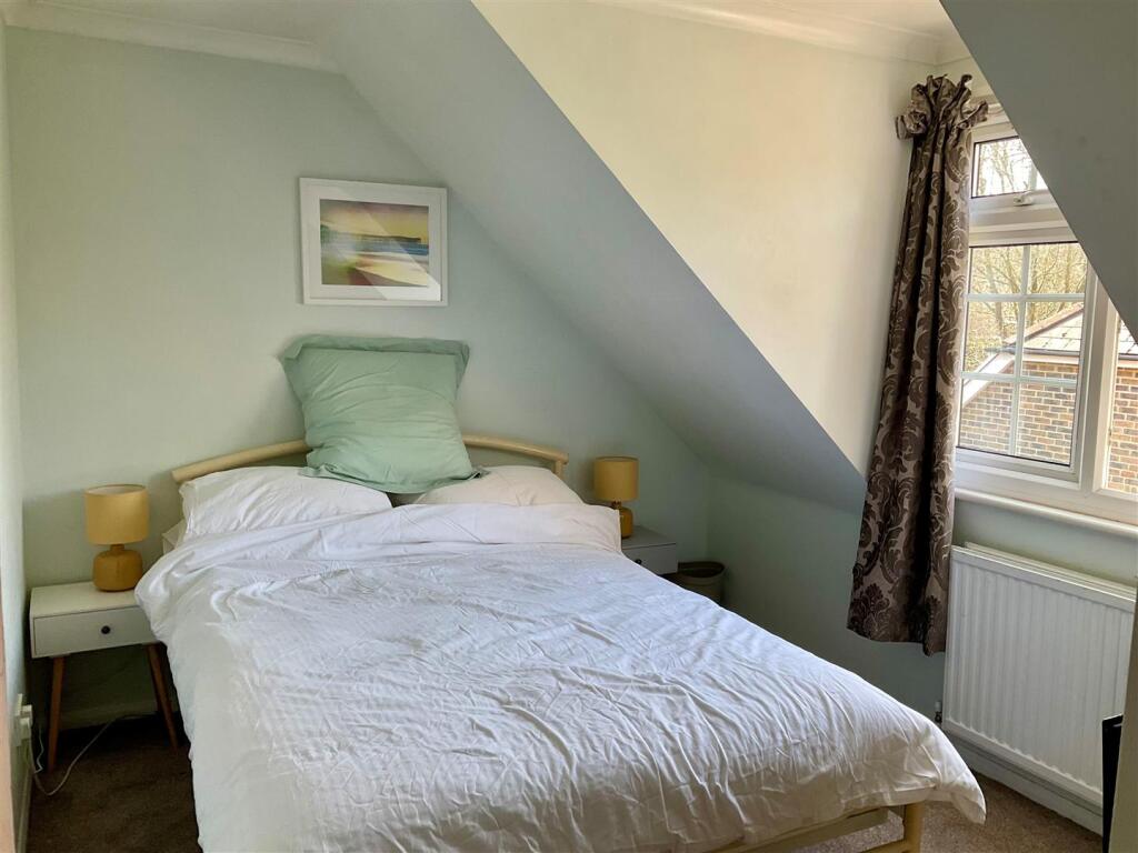 Bedroom 3.jpg