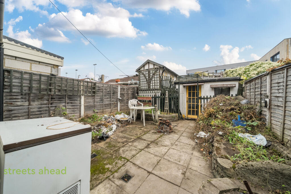 812fbc65-f303-43a...