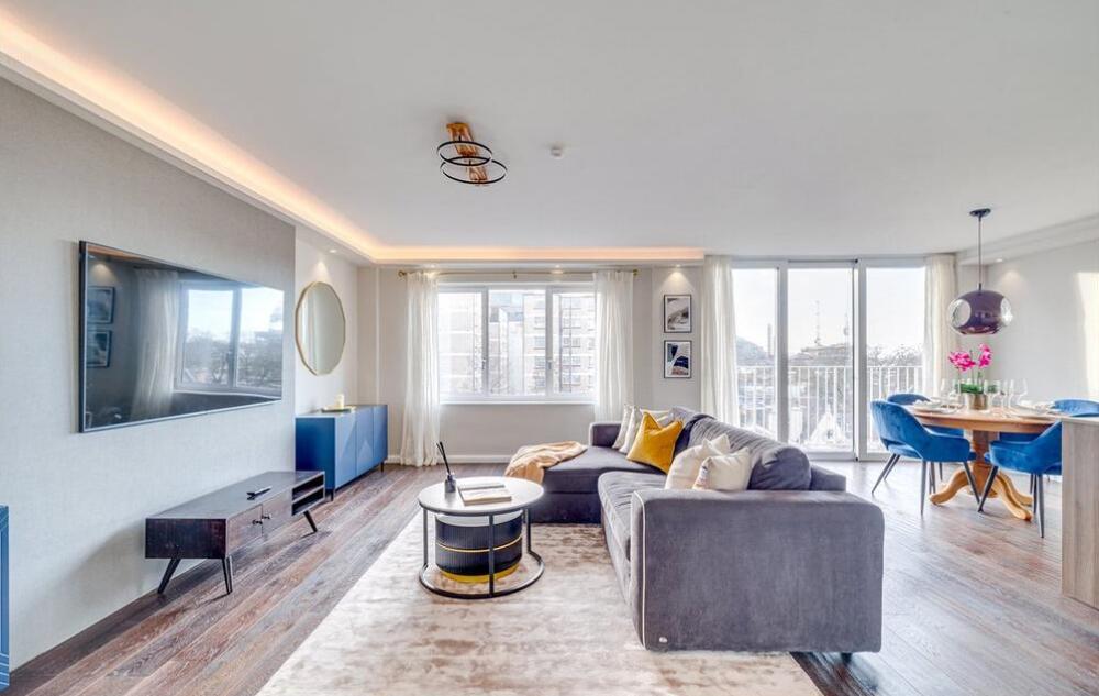 property in Abbots House, 
St. Mary Abbots Terrace, W14