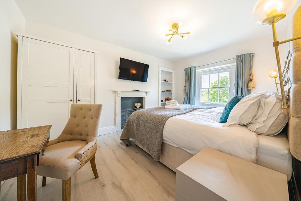 bedroom 3.jpg