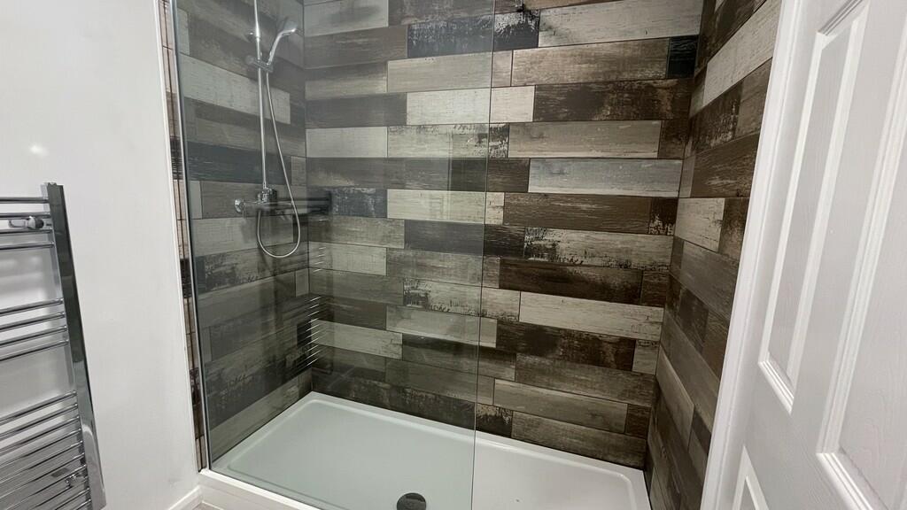 Shower Room 1