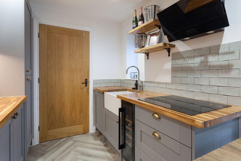 OPEN PLAN LIVING DINING KITCHEN