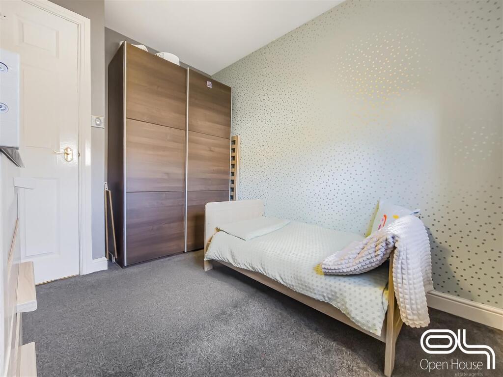 Doveridge Road, Burton on Trent (56).jpg