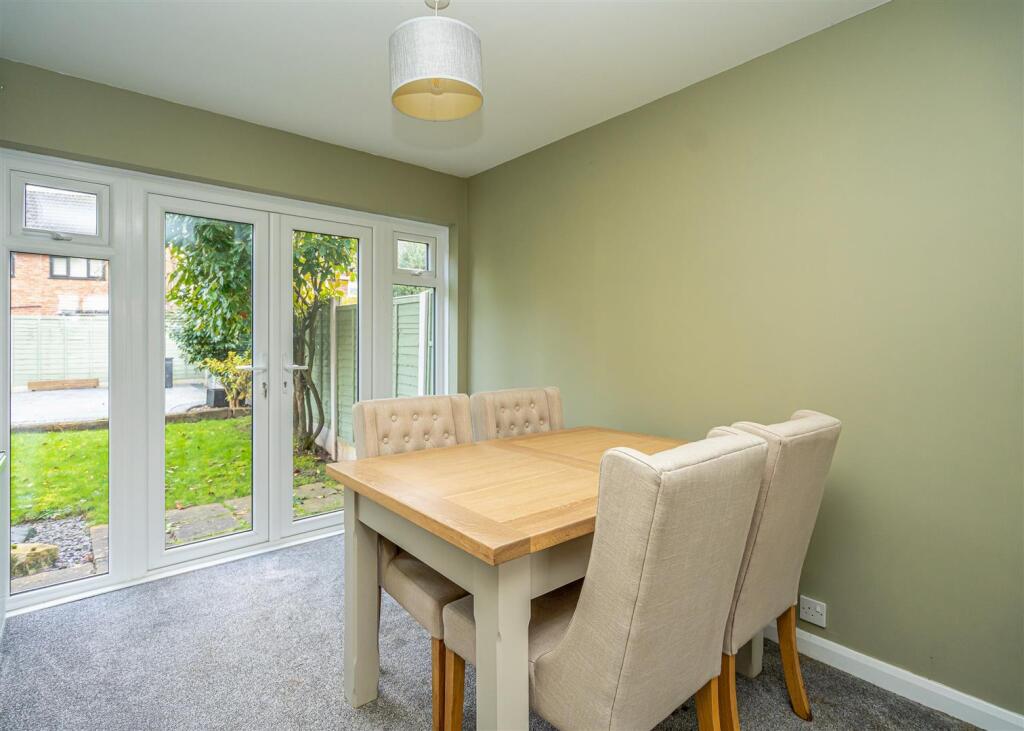 1 Redford Drive-18.jpg