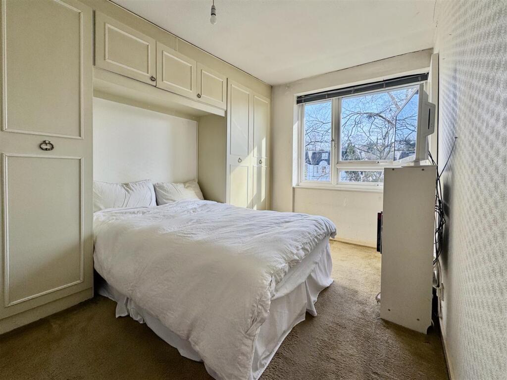 12 Bedroom 1.jpeg
