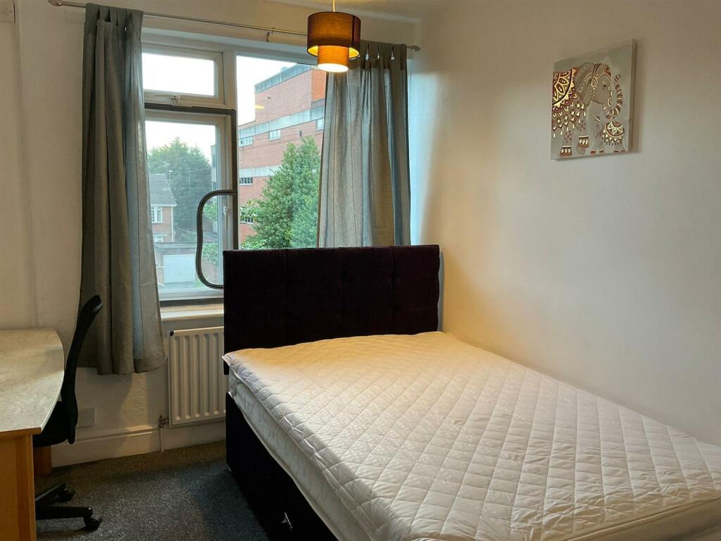 11 B  Bedroom2b.jpg