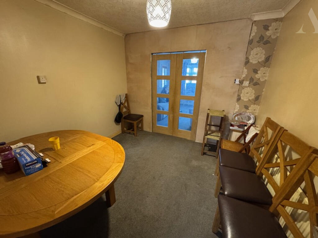 11 Findon Road - Reception 2.jpeg