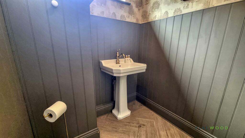 DOWNSTAIRS WC