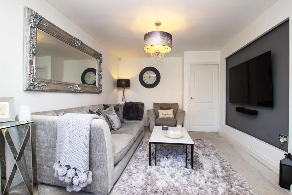 Inveraray Avenue (27).jpg