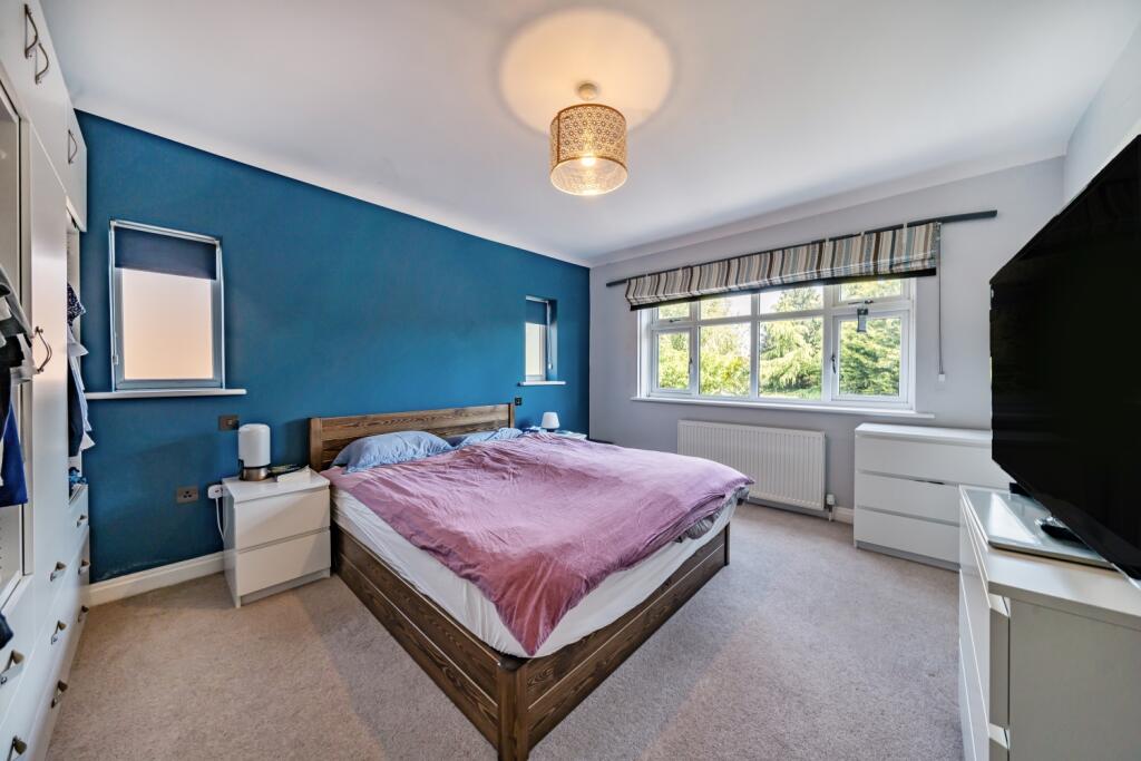 EweMove Sale 175 Dane Road