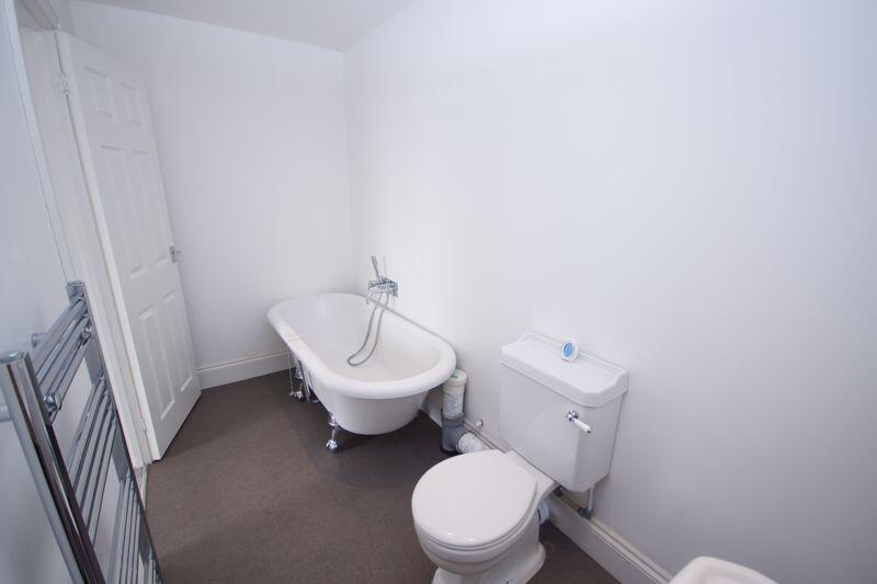 2 Battenburg Road - En Suite Bedroom One