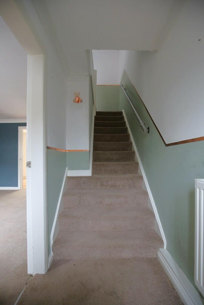 Hall/stairs