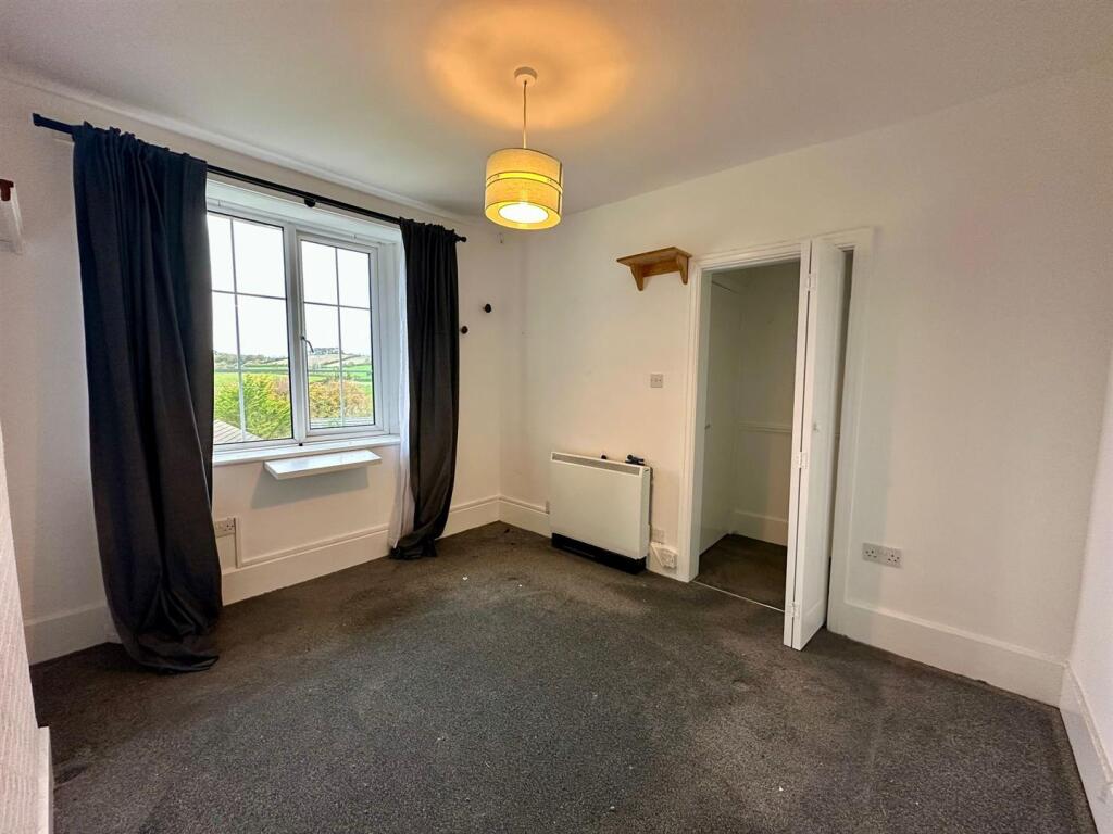 Bedroom.jpg