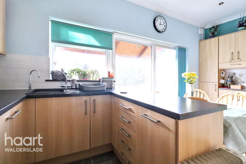 Beacon Road, Chatham