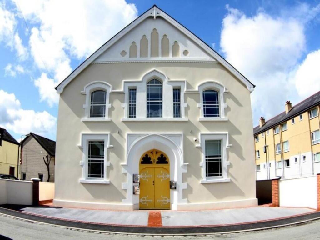 Chapel Flat 3 - Exterior.JPG