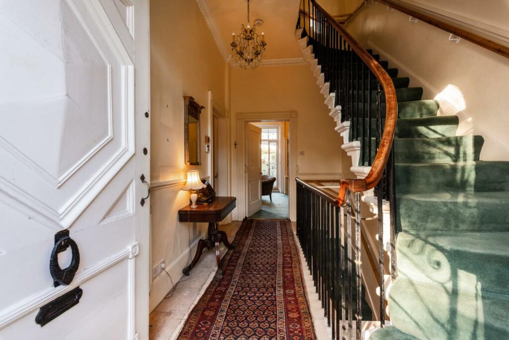 4 Lambridge, Bath BA1 6BJ-3.jpg