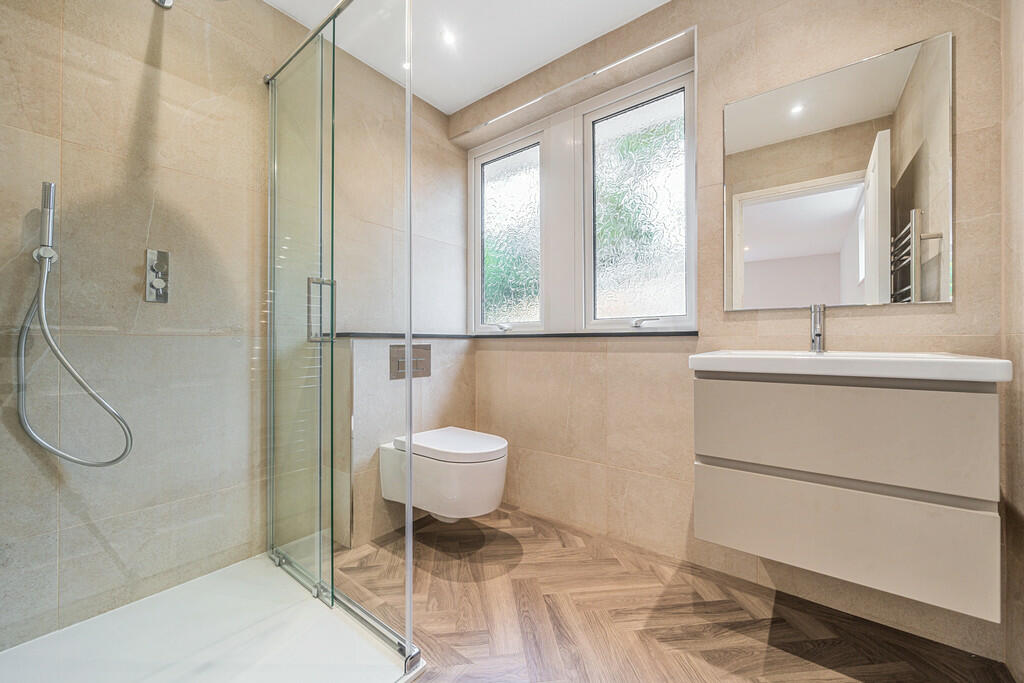 Ensuite Shower Ro...