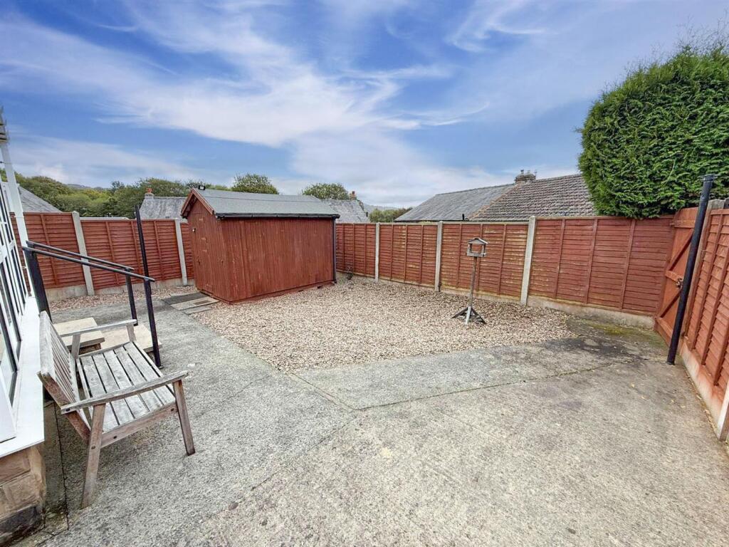 2 bed semi-detached bungalow, Silsden 12