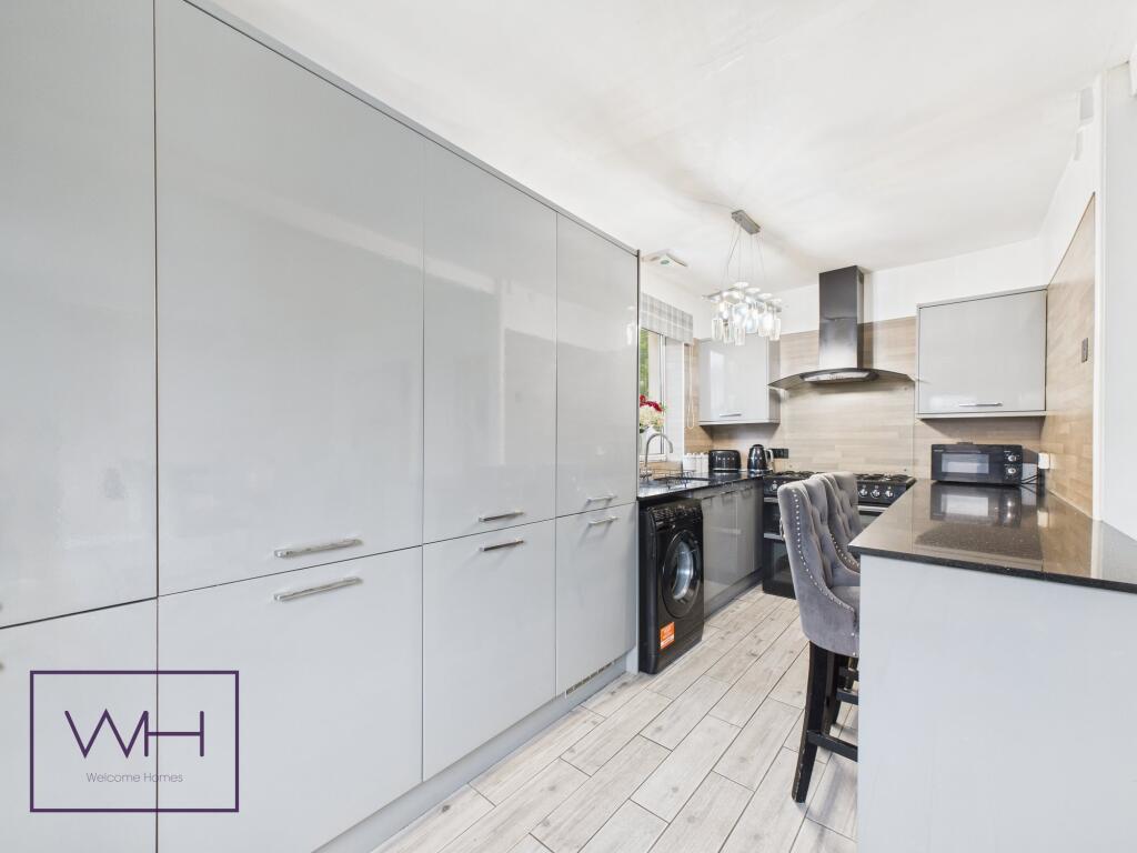 CAM03785G0-PR0310-ST