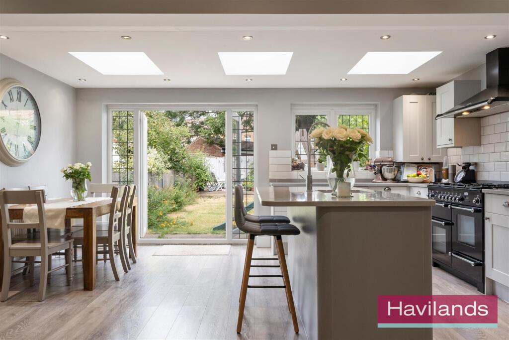 Halstead Road-10.jpg