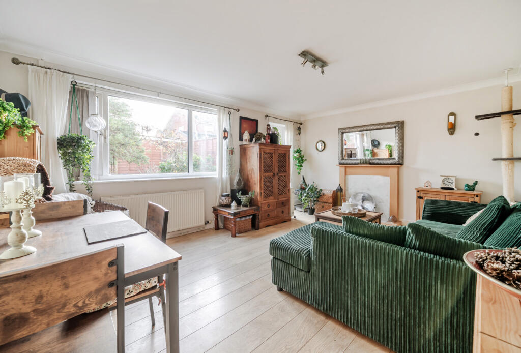 1389155-1-6945400...