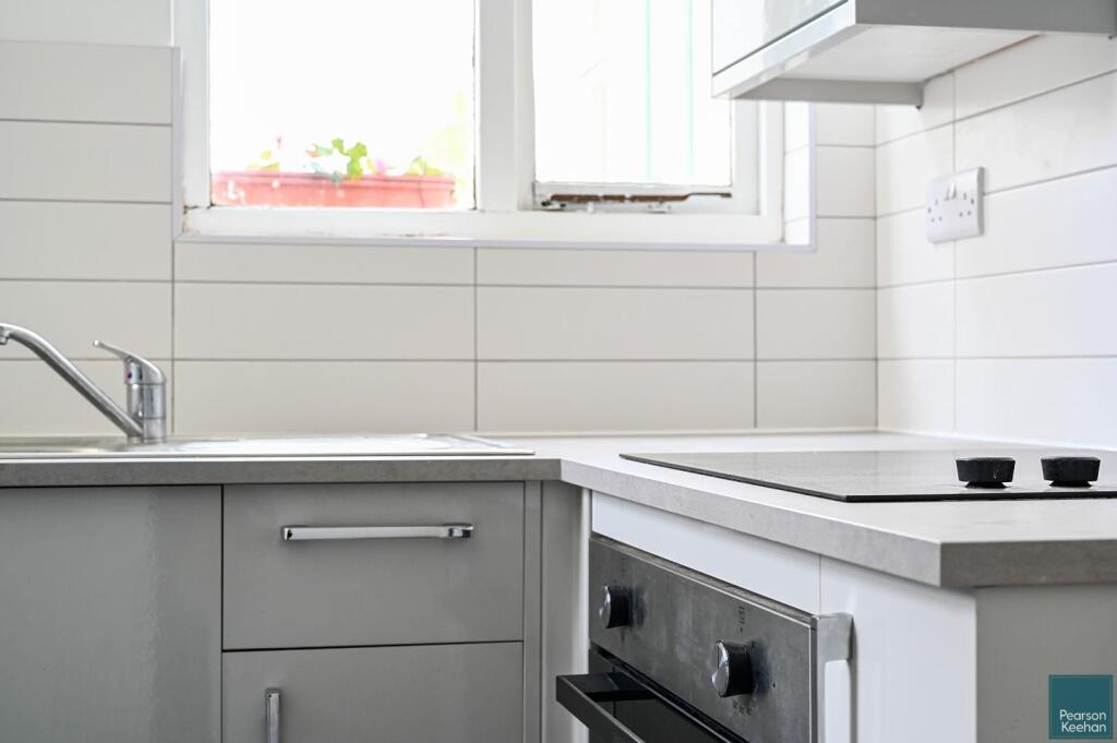 f3-4-alexandra-villas-bn1 (16).jpg