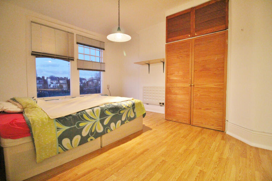 Lounge / Bedroom