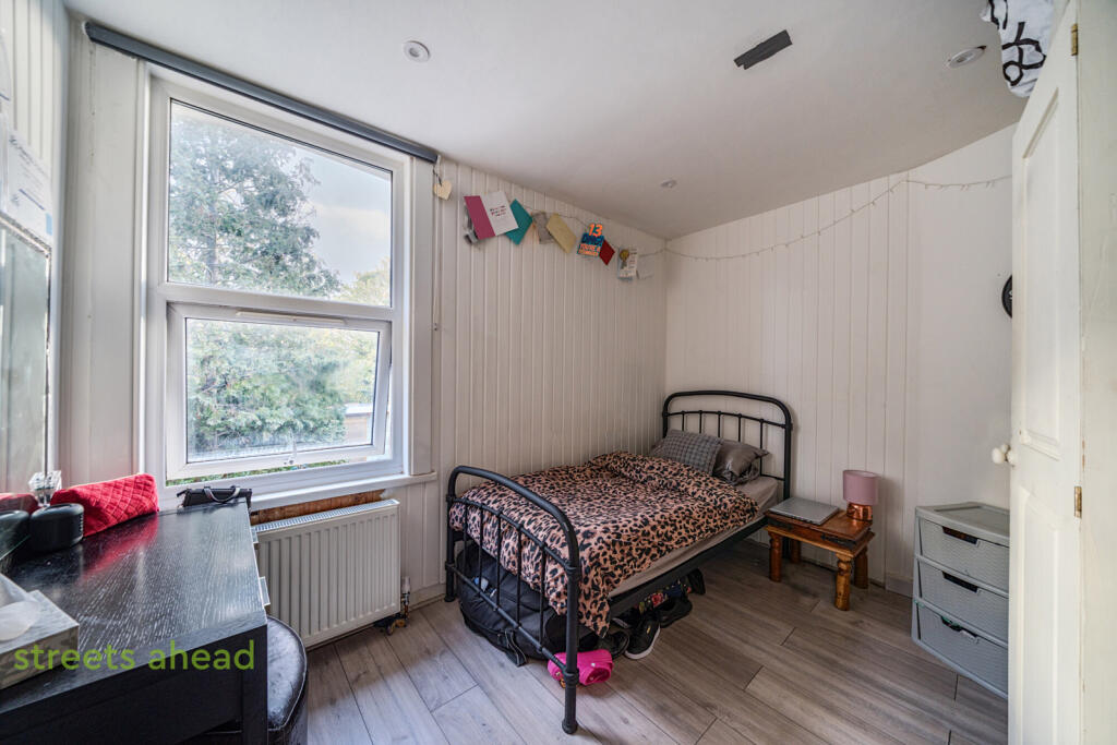 a2f7b8a6-afcf-4cd...