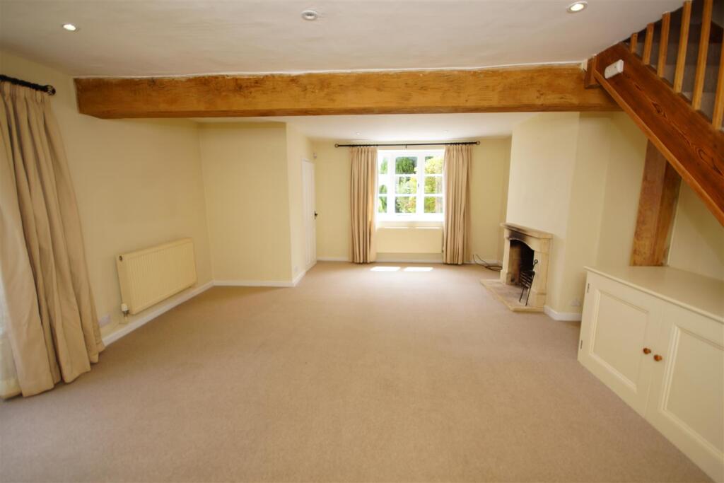 2 Slaughter FC - Sitting Room.JPG