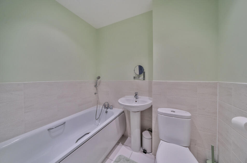 1325540-11-687a77...