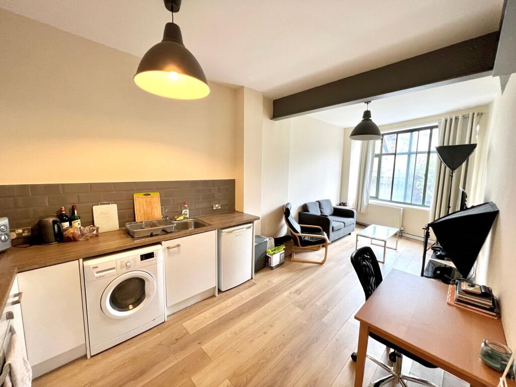 Living Room &amp; Kitchen Area