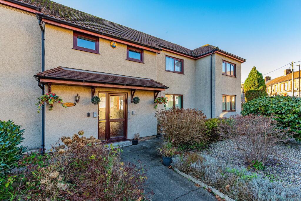 3 Llantygwyn EXT-2.jpg