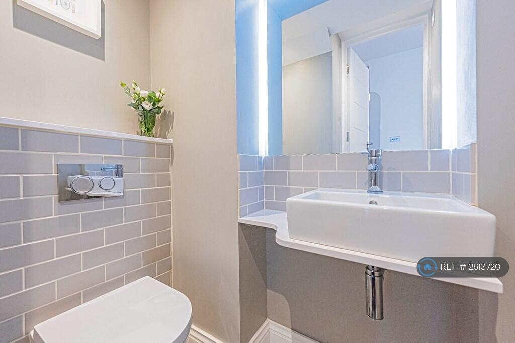 Downstairs Cloakroom