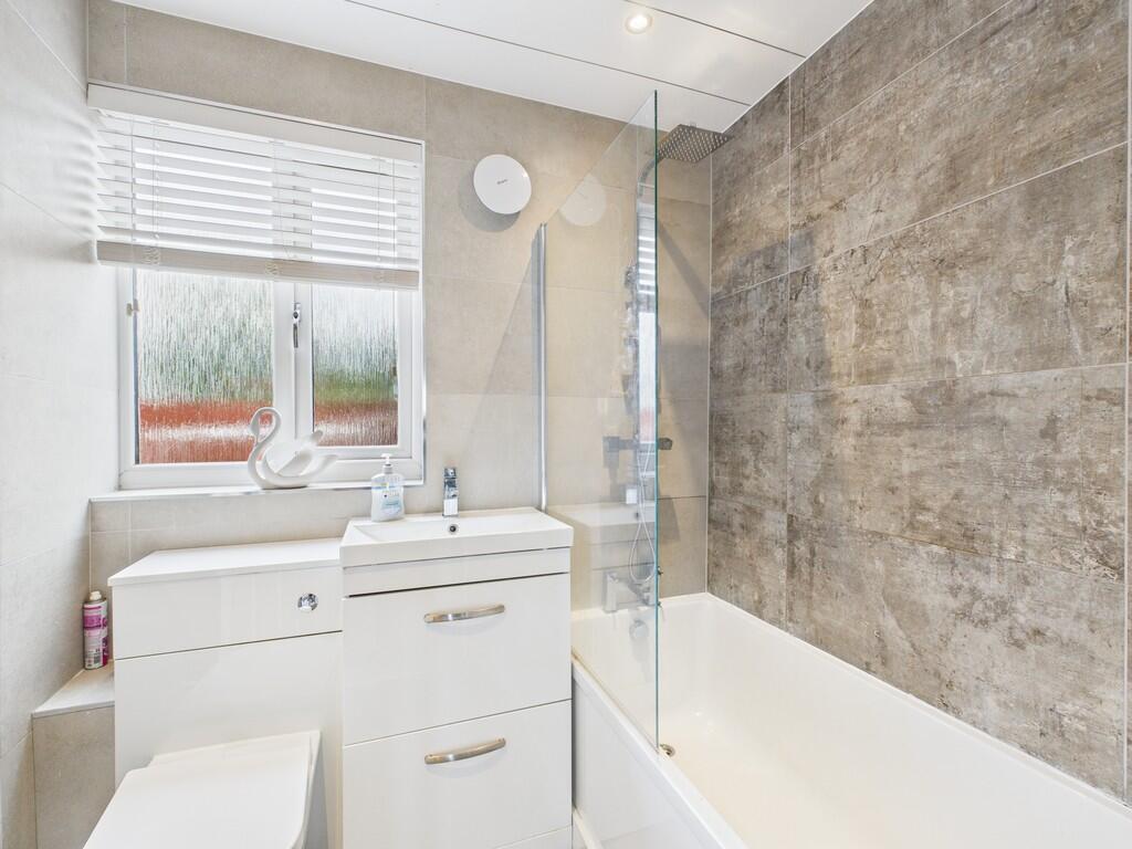 CAM05526G0-PR0055...