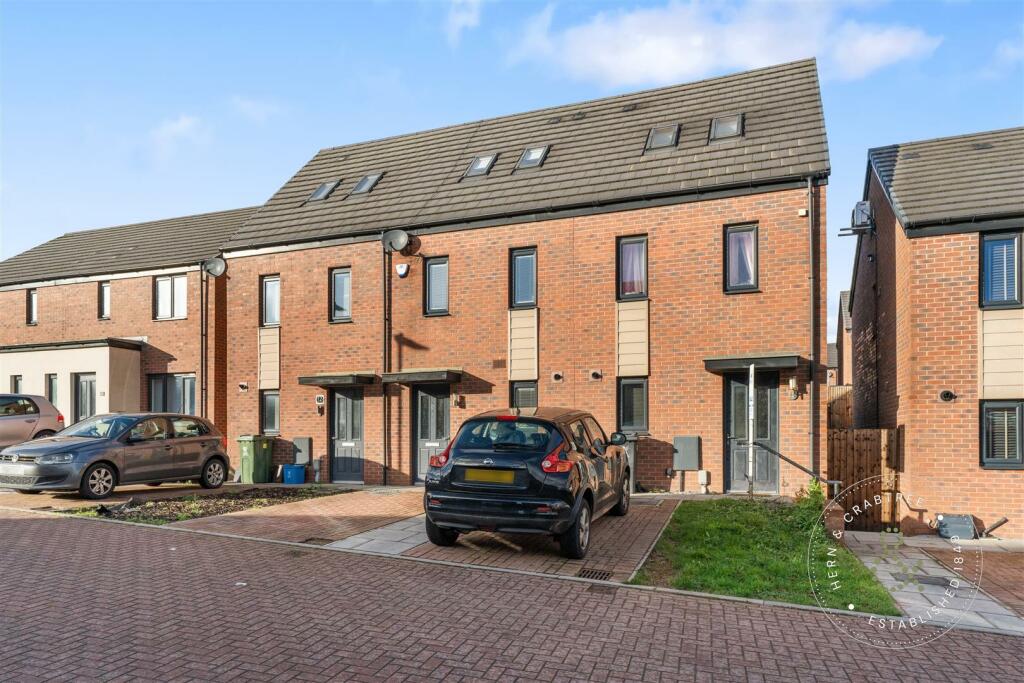 Rees Drive, HernCrabtree (1).jpg