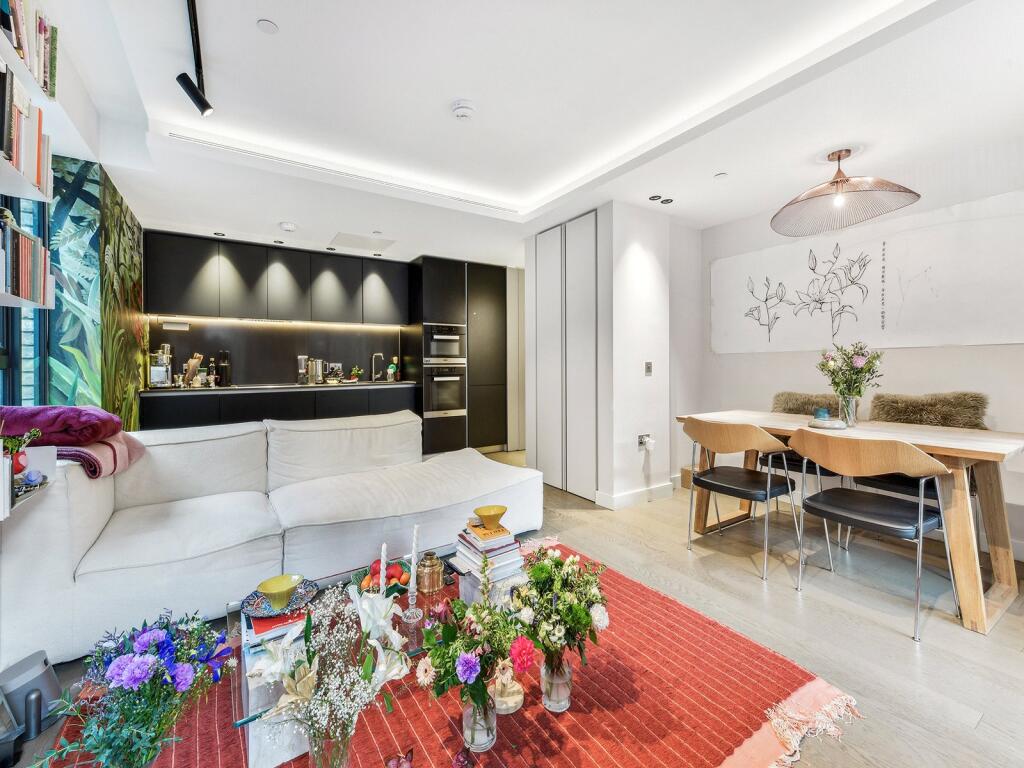 2.02 Parker Street