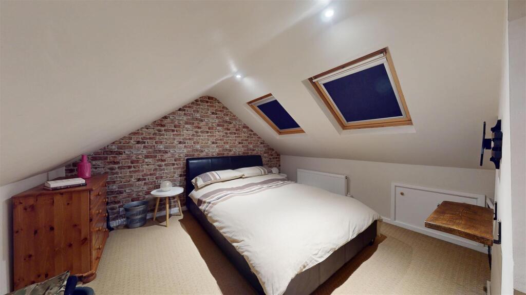 Eagle Crescent Bedroom