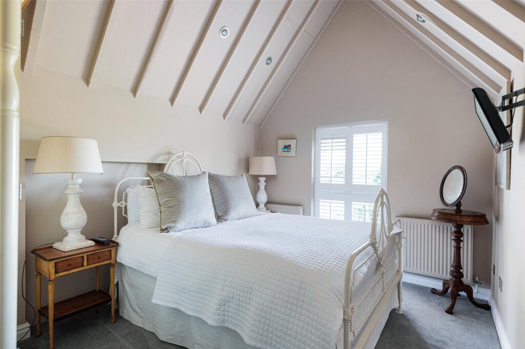 Cottage Bedroom