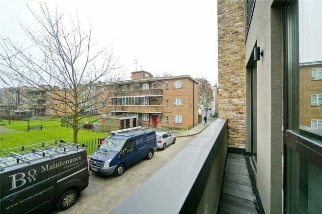 Photo 10