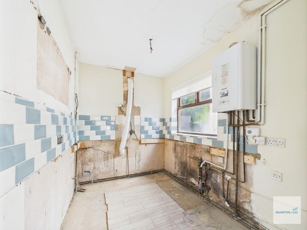 CAM03394G0-PR0321...