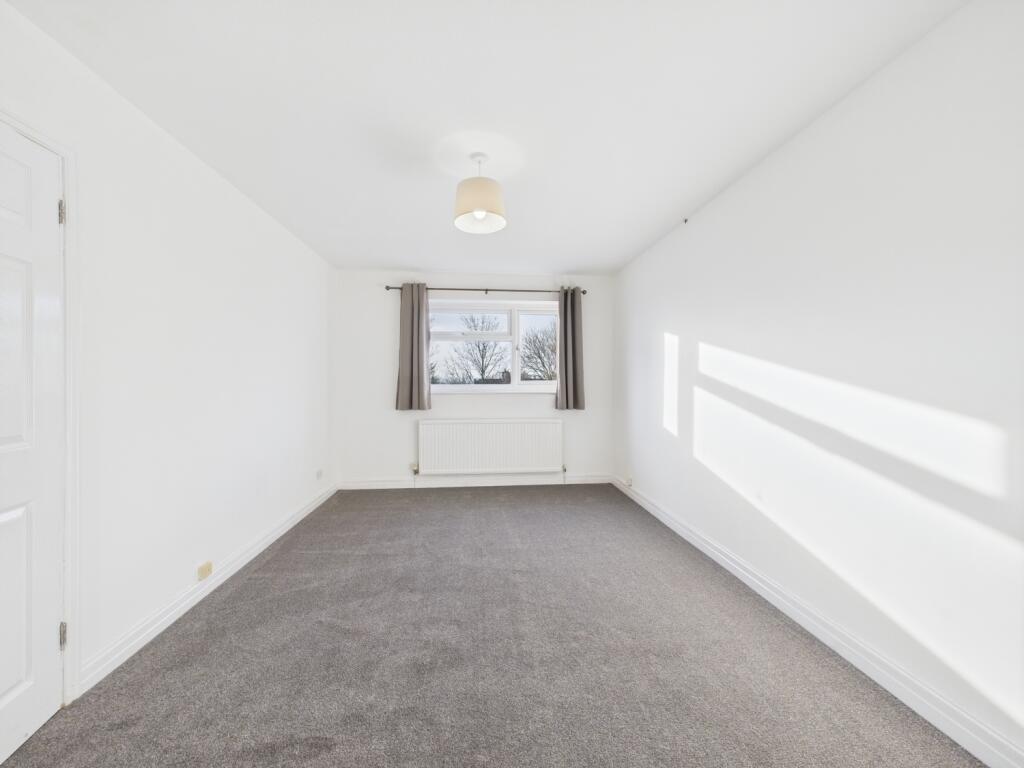 CAM05203G0-PR0007-STILL019