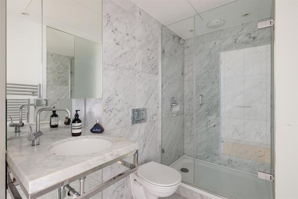 Fairmont Avenue, E14