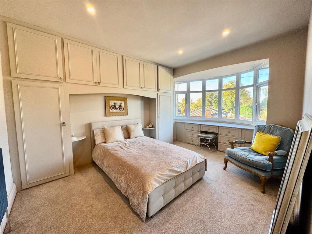 WhatsApp Image 2025-09-25 at 15.07.20.jpeg