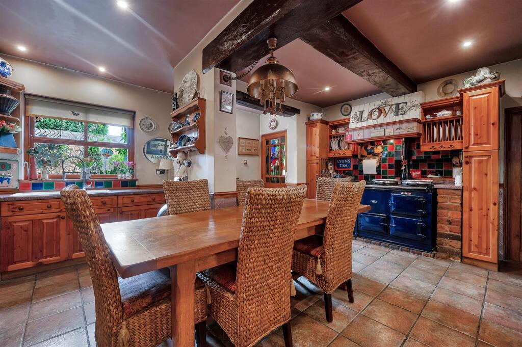 23a High Street PH-22.jpg