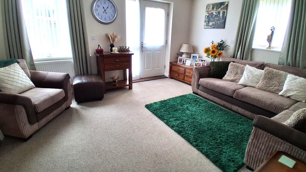 lounge 1