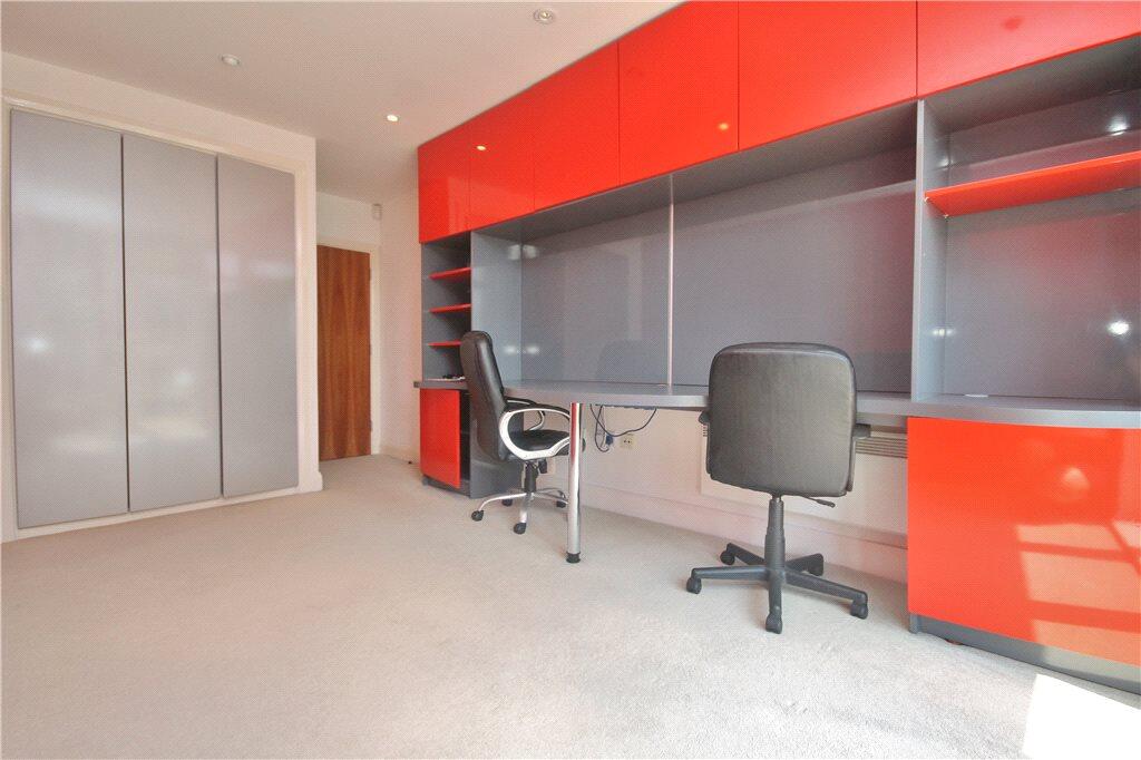 Picbedroom