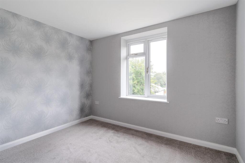Bedroom1.jpg