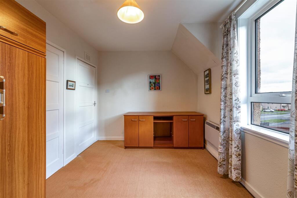 1 Glenburn Avenue Newtown St Boswells 24.JPG