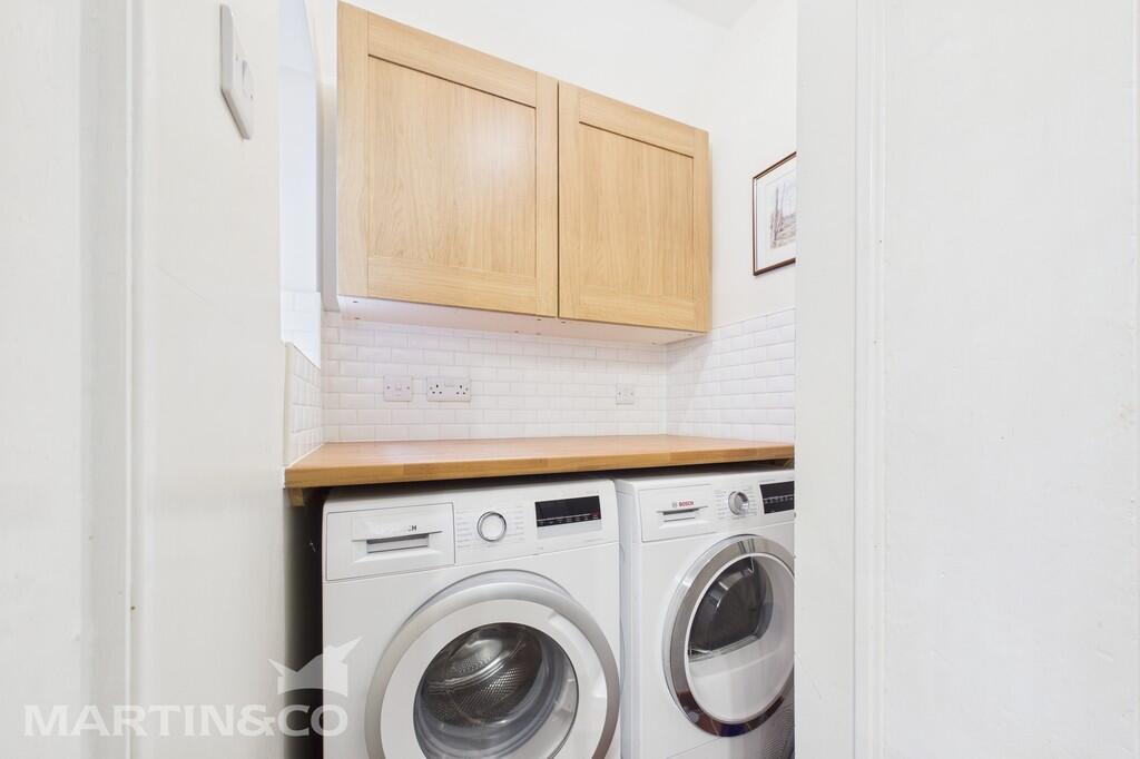 CAM01953G0-PR0140...