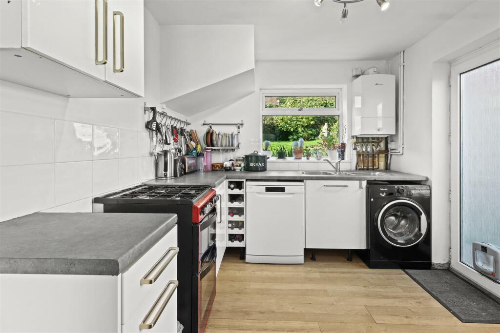 kitchen #2.jpg